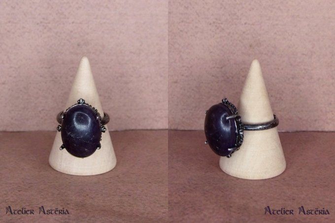 Titania : bague inspiration Renaissance gemme / Renaissance style gemstone signet ring