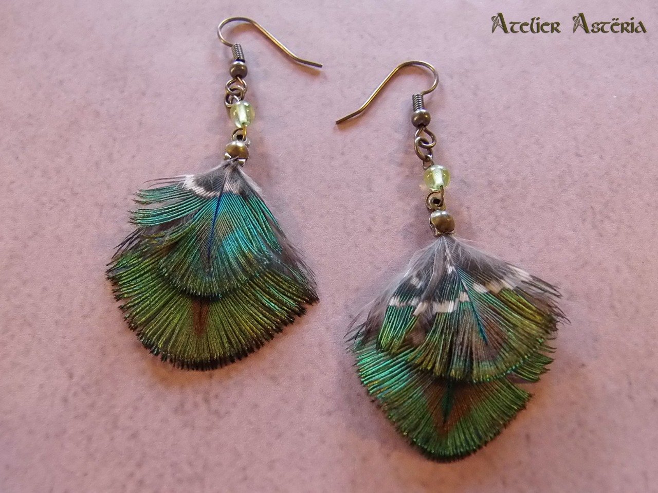 Peridot shop necklace argos