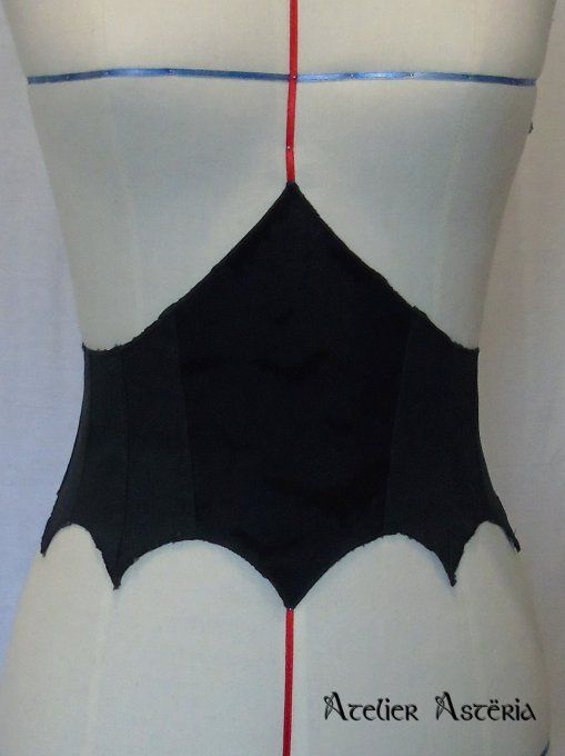 Morticia : costume de sorcière chauve-souris / bat witch costume