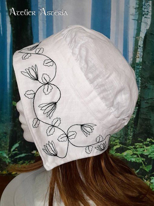 Catherine : coiffe Renaissance brodée / embroidered Renaissance coif