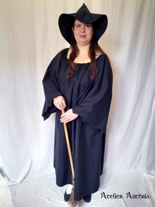 Morticia : costume de sorcière chauve-souris / bat witch costume