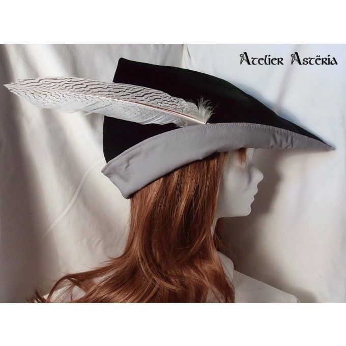 atelier_asteria-chapeau_medieval_fantastique_velours-medieval_inspired_fantasy_hat_velvet -creation_